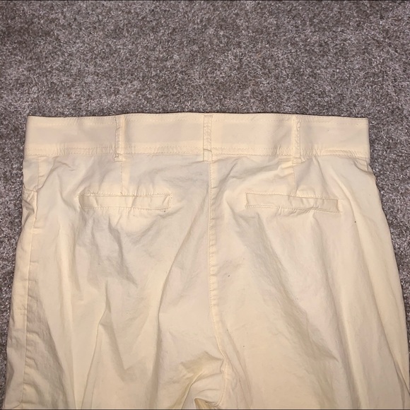 Counterparts Yellow Short Pants size 4P - Picture 6 of 7